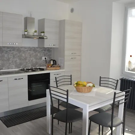 Lescen White Residence Lake View * 레체노